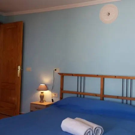 Apartman Del Sur 25 *